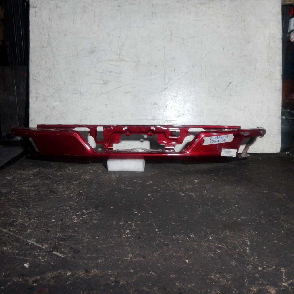 BUMPER TRASERO COLORADO 18
