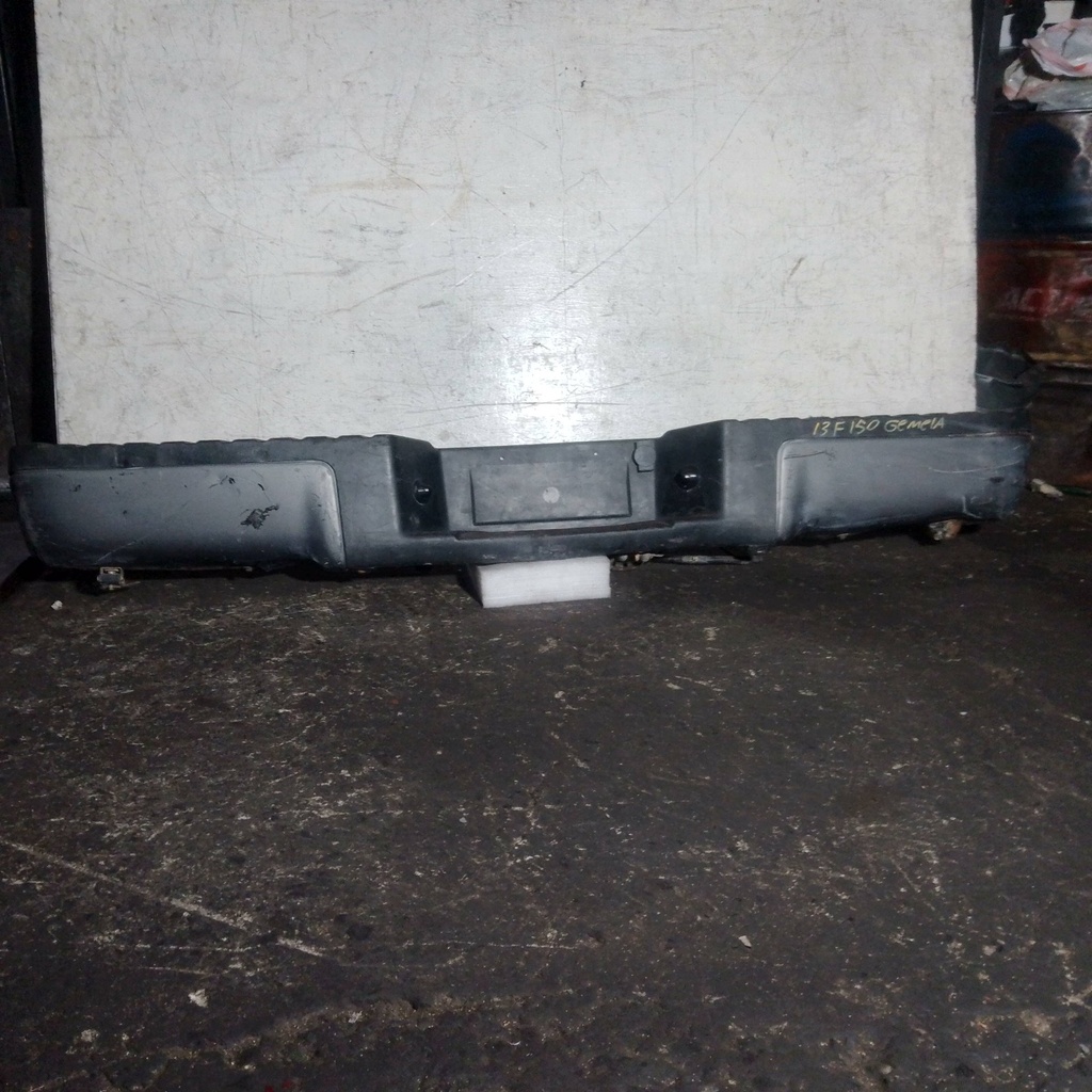 BUMPER TRASERO F-150 13