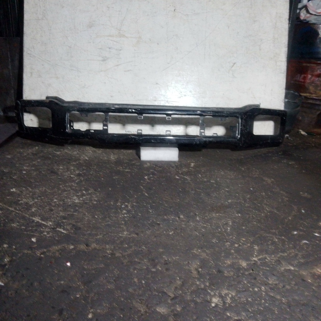 BUMPER DELANTERO F-150 20
