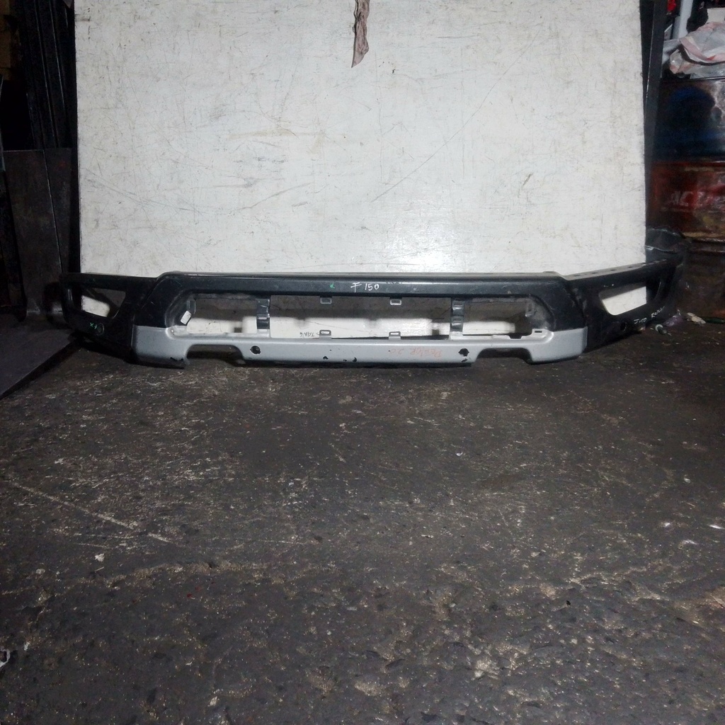BUMPER DELANTERO F-150 RAPTOR 22-23