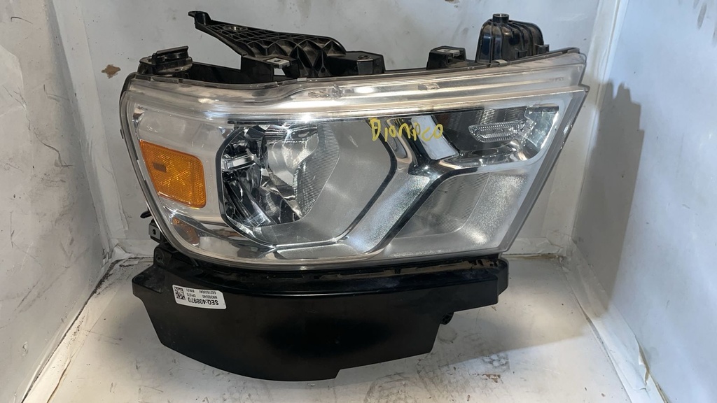 Faro DODGE Ram 1500 2020 RH
