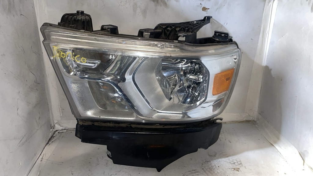 Faro LH DODGE RAM 1500 20-22