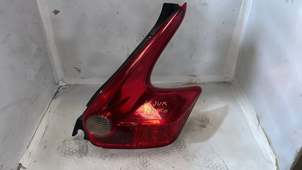 Stop RH NISSAN juke 2012-14
