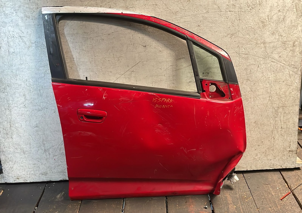 CHEVTOLET PUERTA Spark 12-15 RH