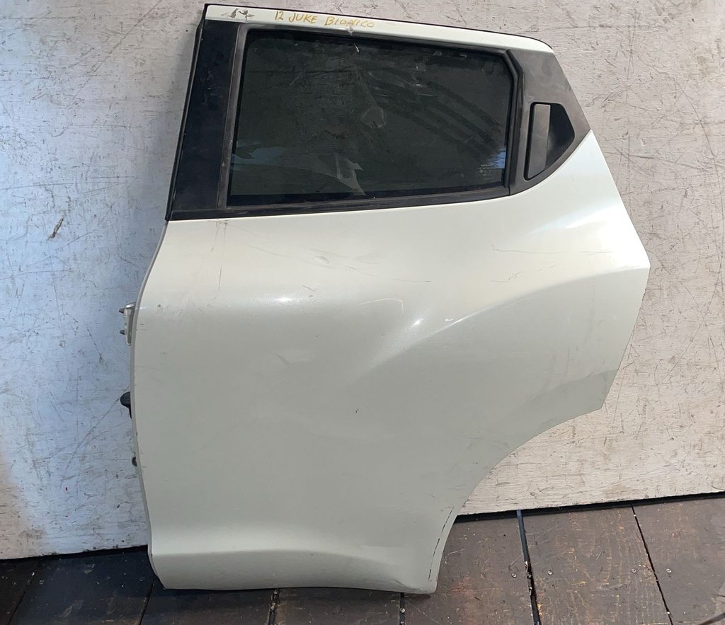 PUERTA Juke 12-16 LH trasera