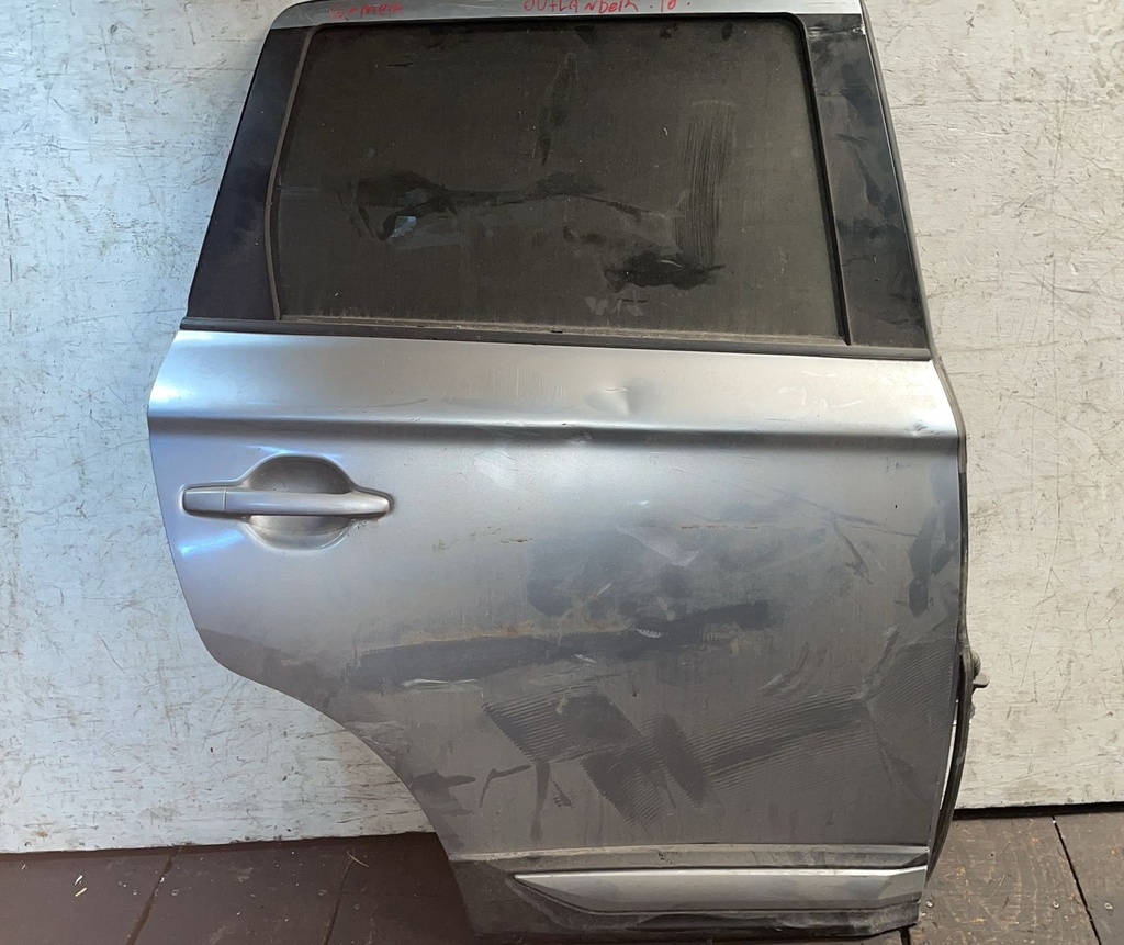 PUERTA Outlander grande 16-20 RH trasera