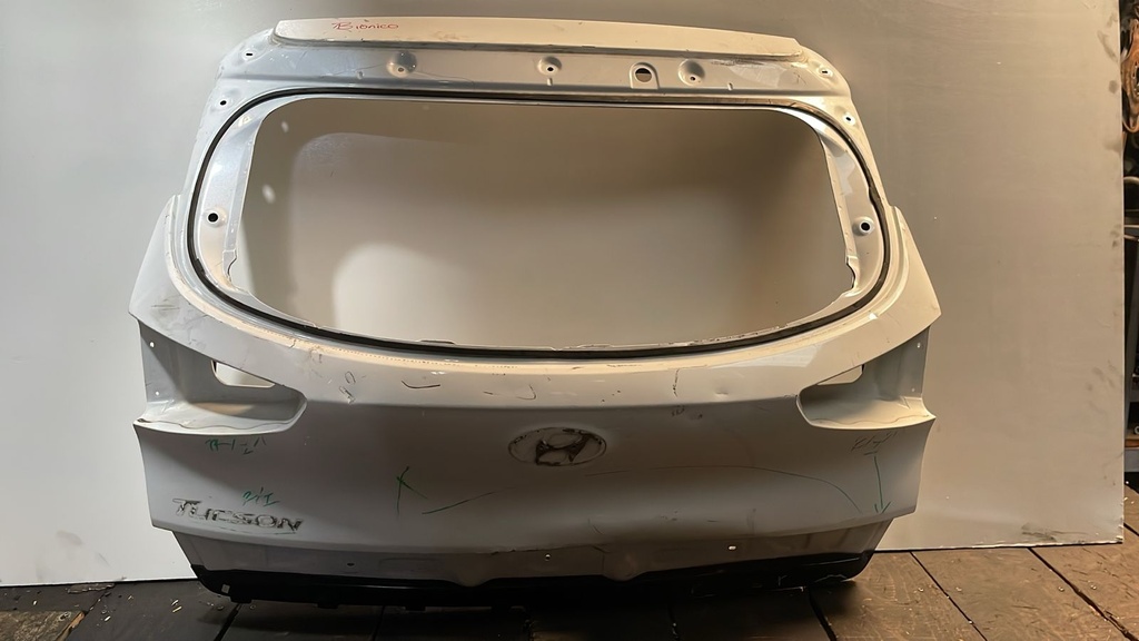 Compuerta HYUNDAI tucson 17-20