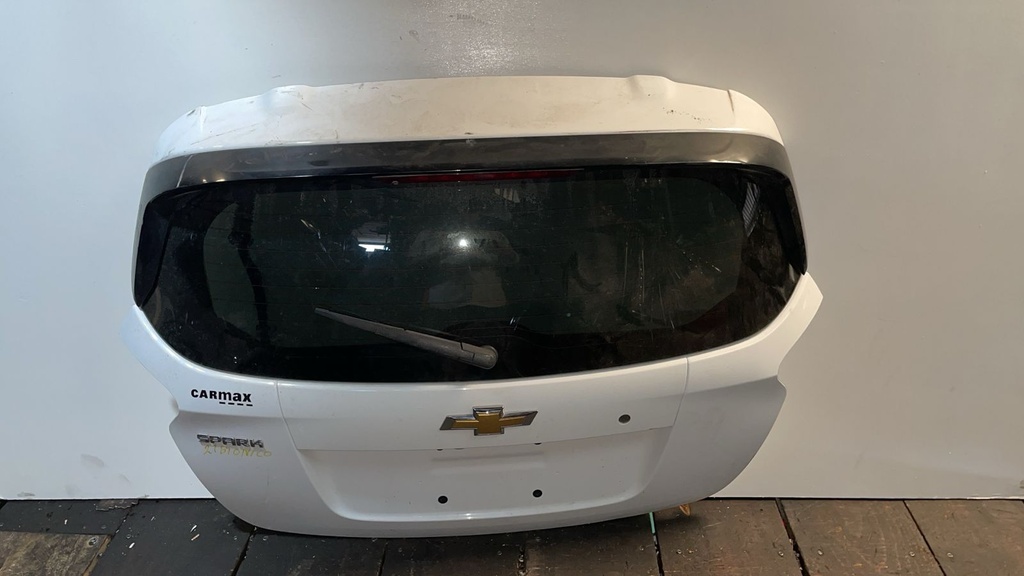 Compuerta CHEVROLET Spark 16-21