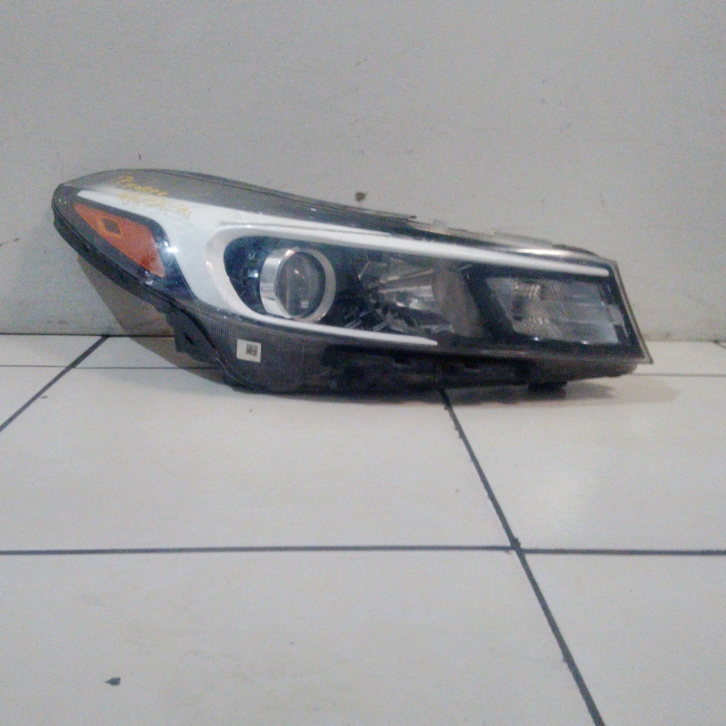 FARO LH USADO FORTE 17