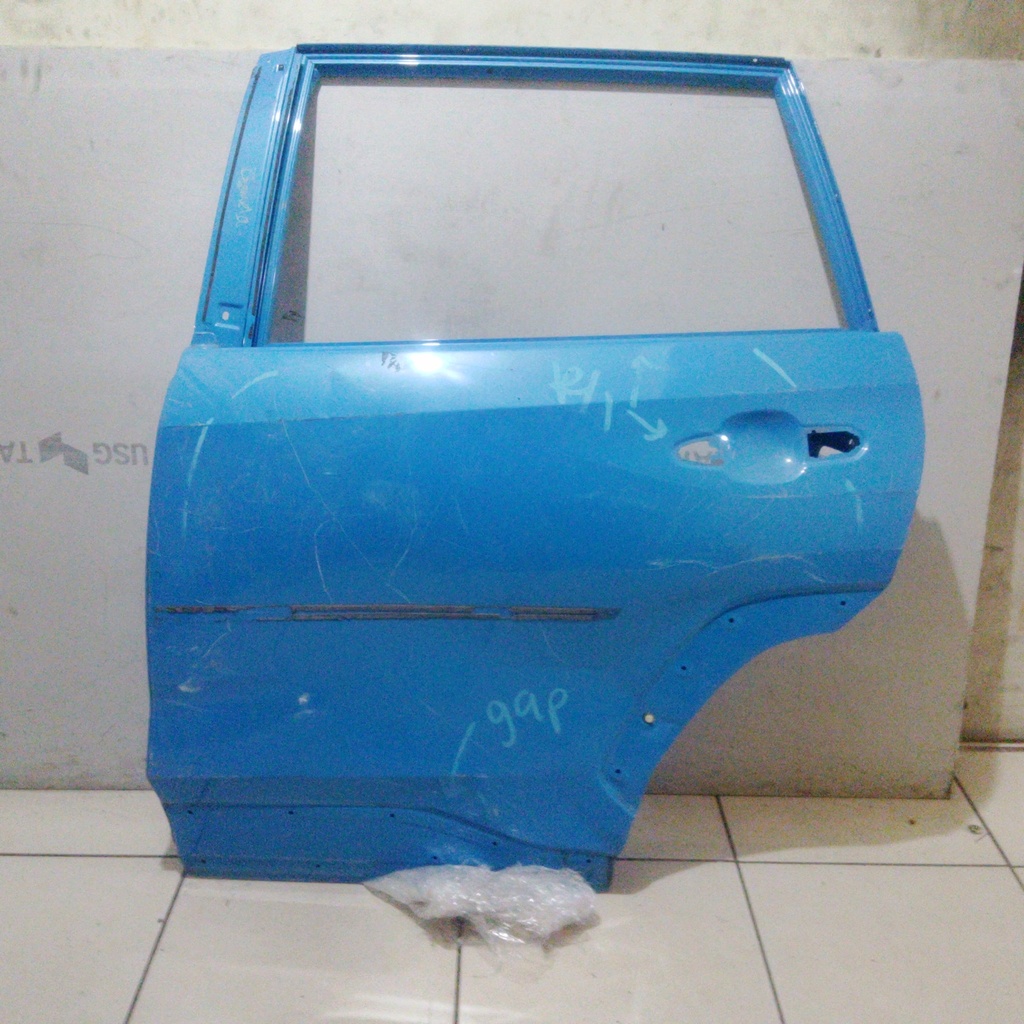 PUERTA TLH RAV 4  2022