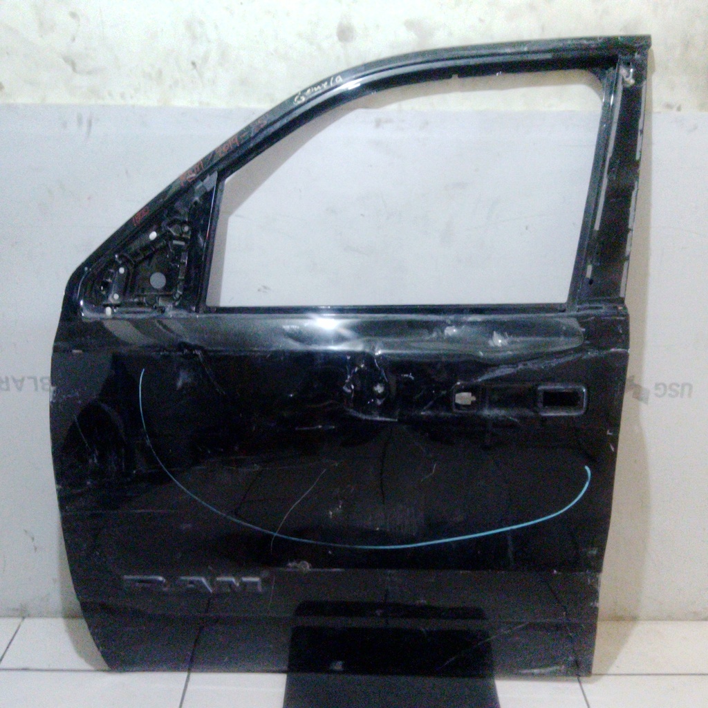PUERTA DLH RAM 1500 19-25