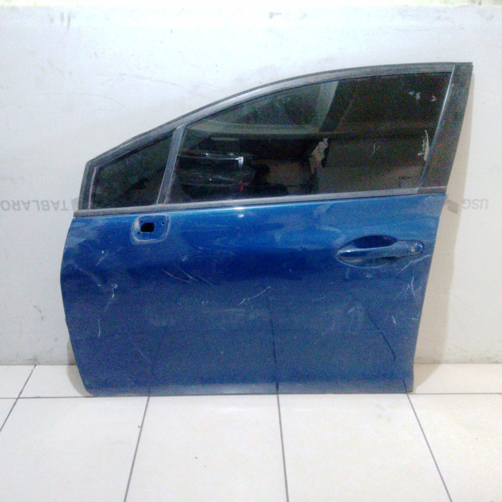 PUERTA DLH CIVIC 15