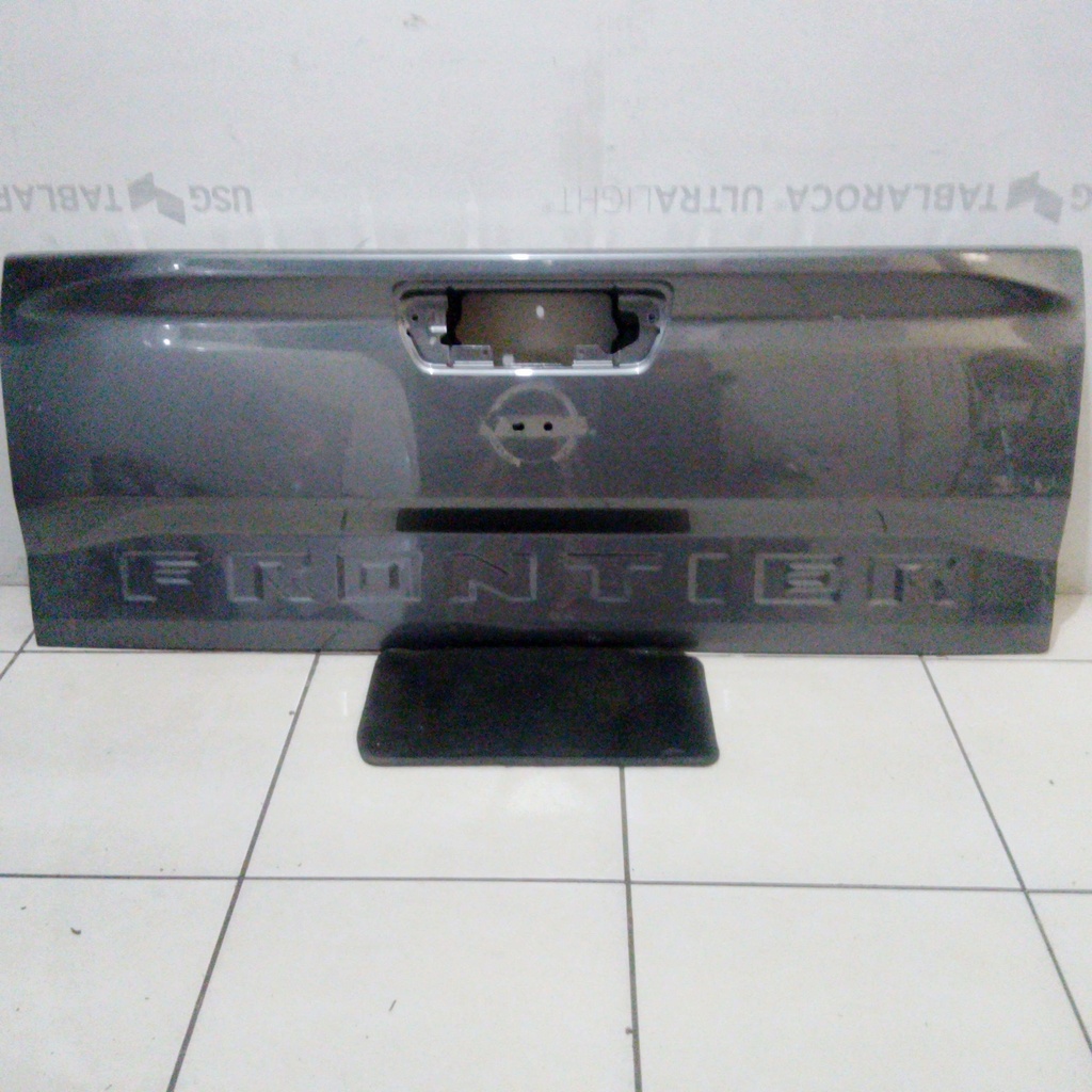 COMPUERTA TRASERA FRONTIER 21