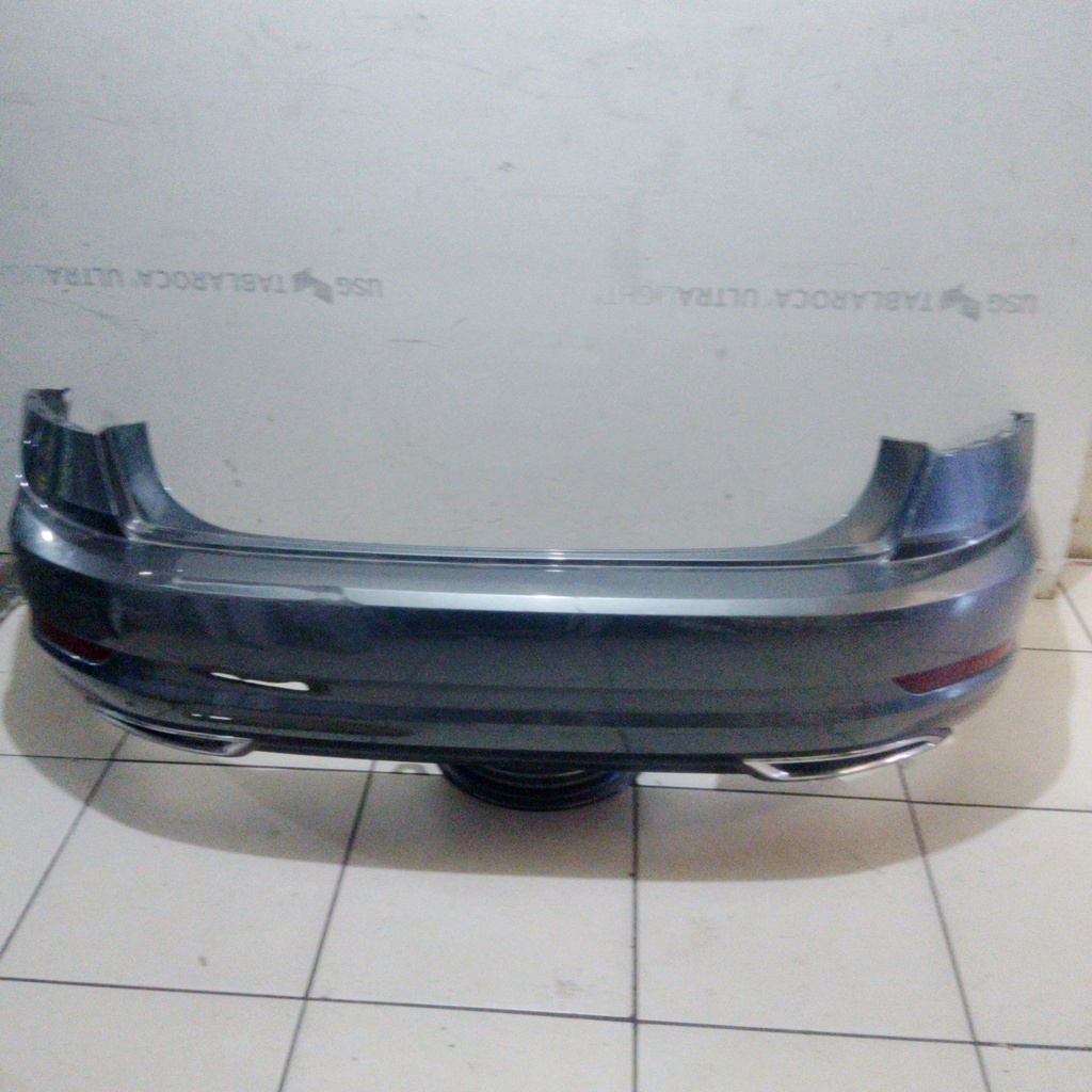 BUMPER TRASERO JETTA 19