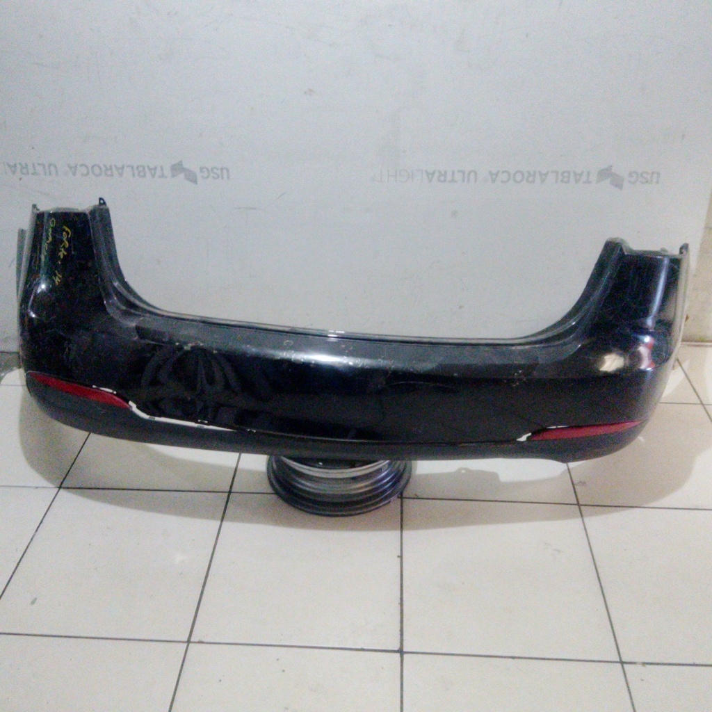 BUMPER TRASERO FORTE 14