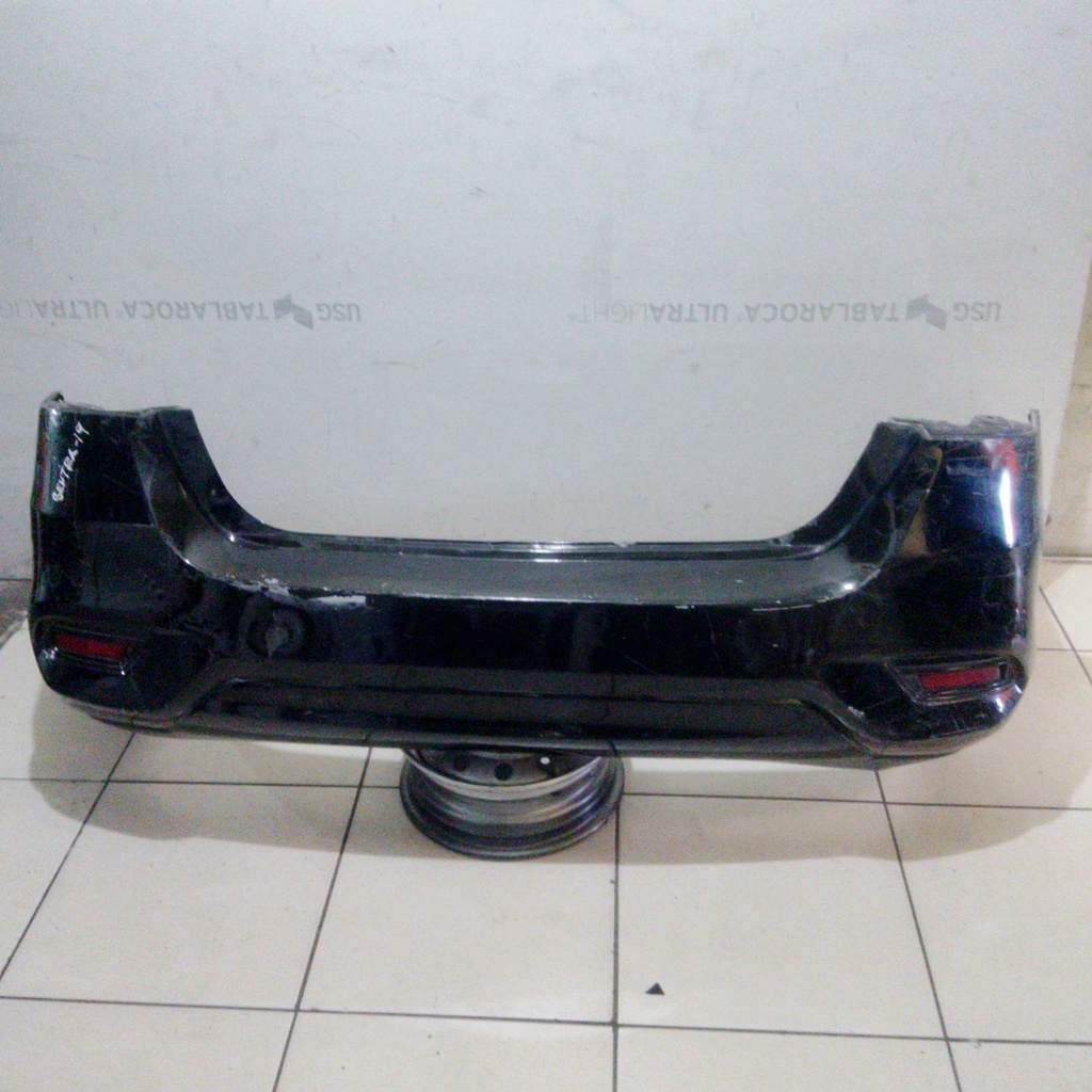 BUMPER TRASERO SENTRA 19