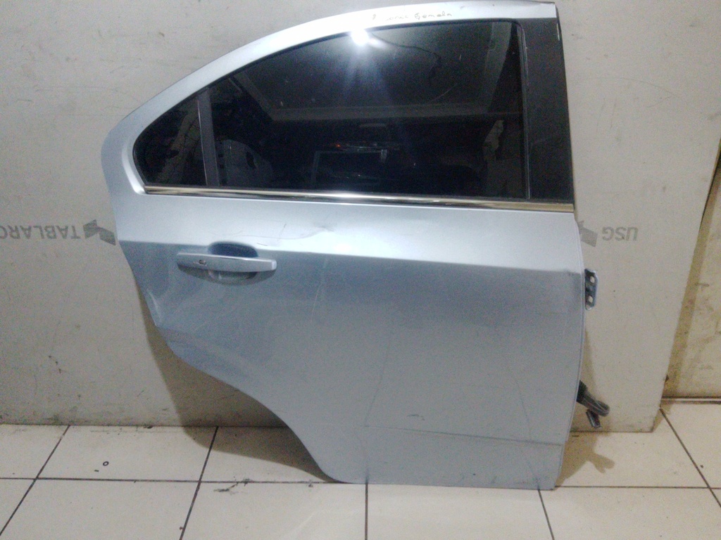 PUERTA TRH SONIC 18