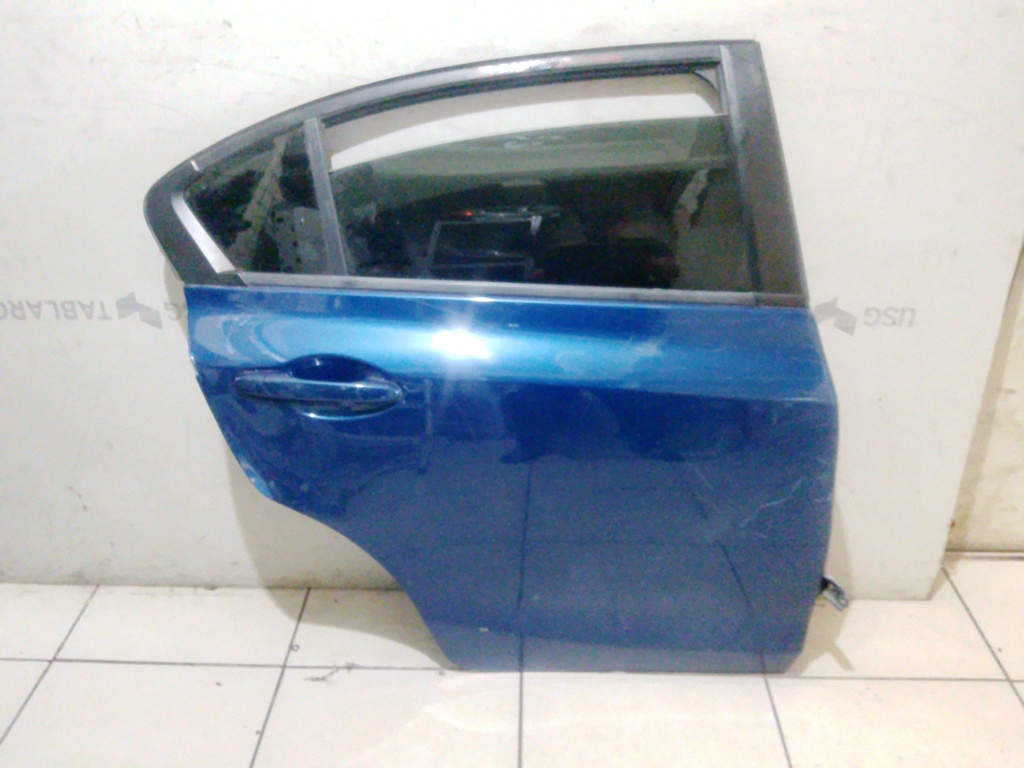 PUERTA TRH CIVIC 15