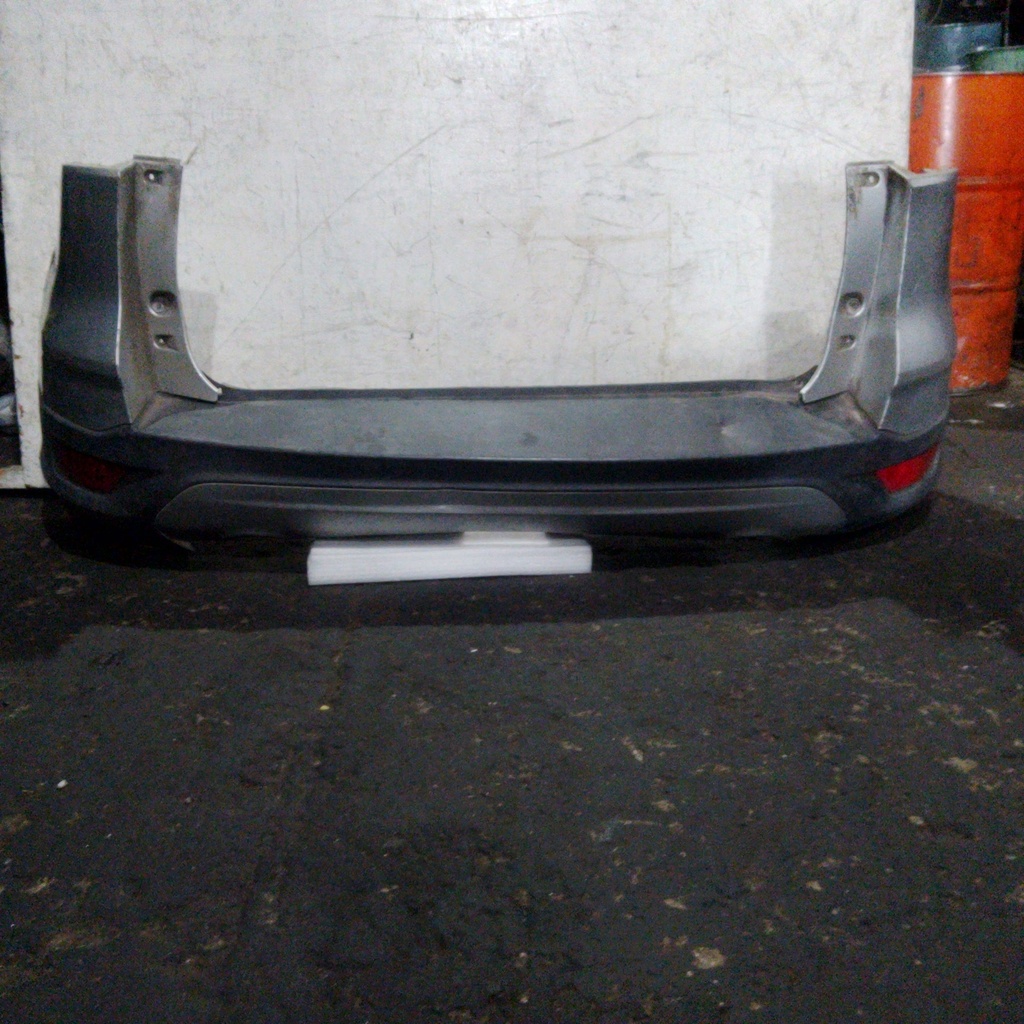 BUMPER TRASERO ESCAPE 14