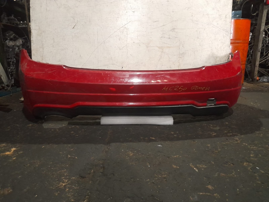 BUMPER TRASERO MERCEDES C-250 2014