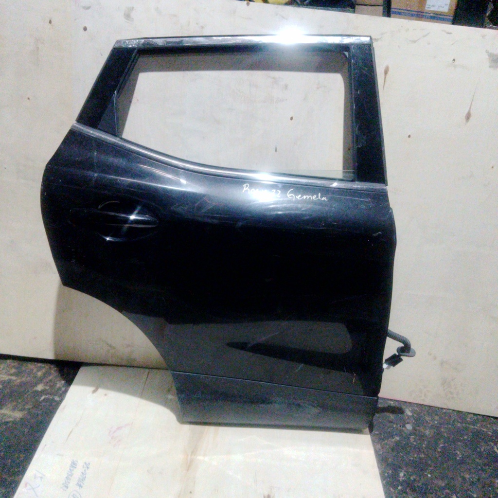 PUERTA ROGUE SPORT RHT 18-22