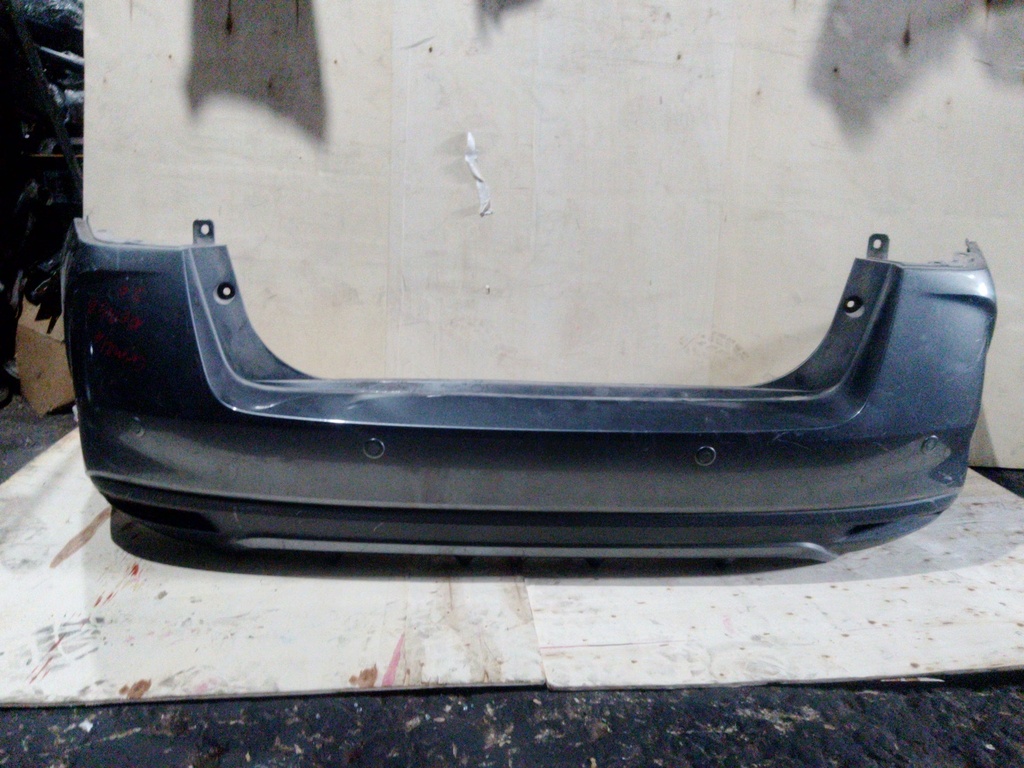 BUMPER TRASERO VERSA 20