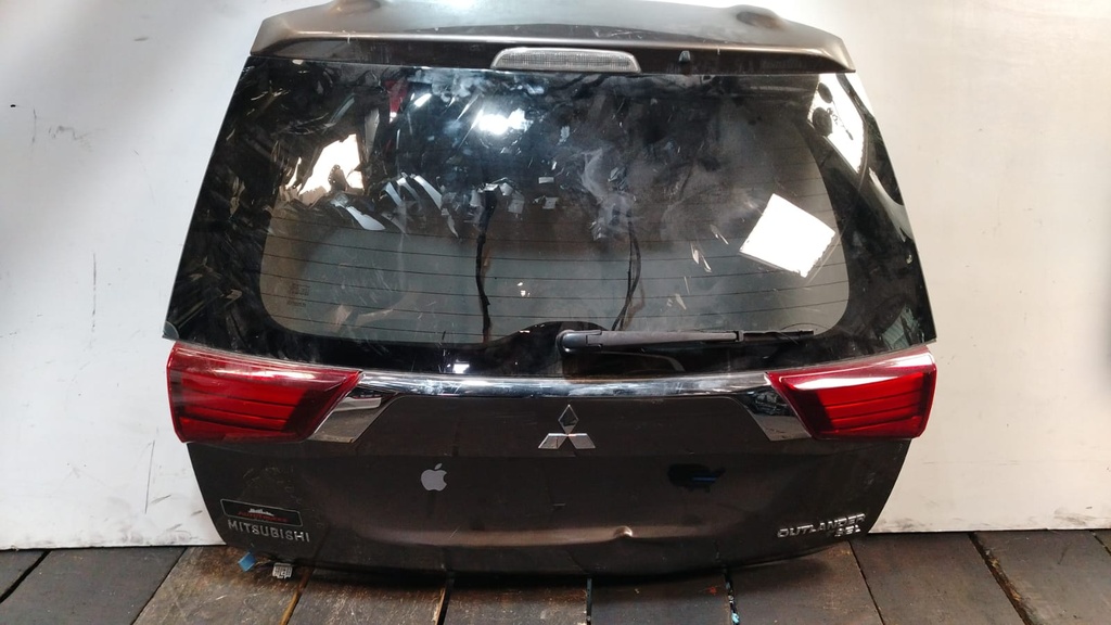 COMPUERTA OUTLANDER 15-20