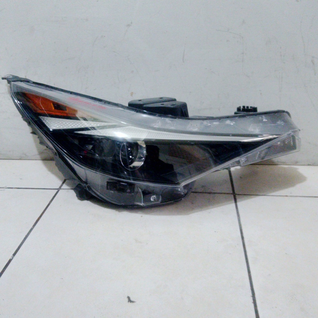 FARO RH ELANTRA 22-23