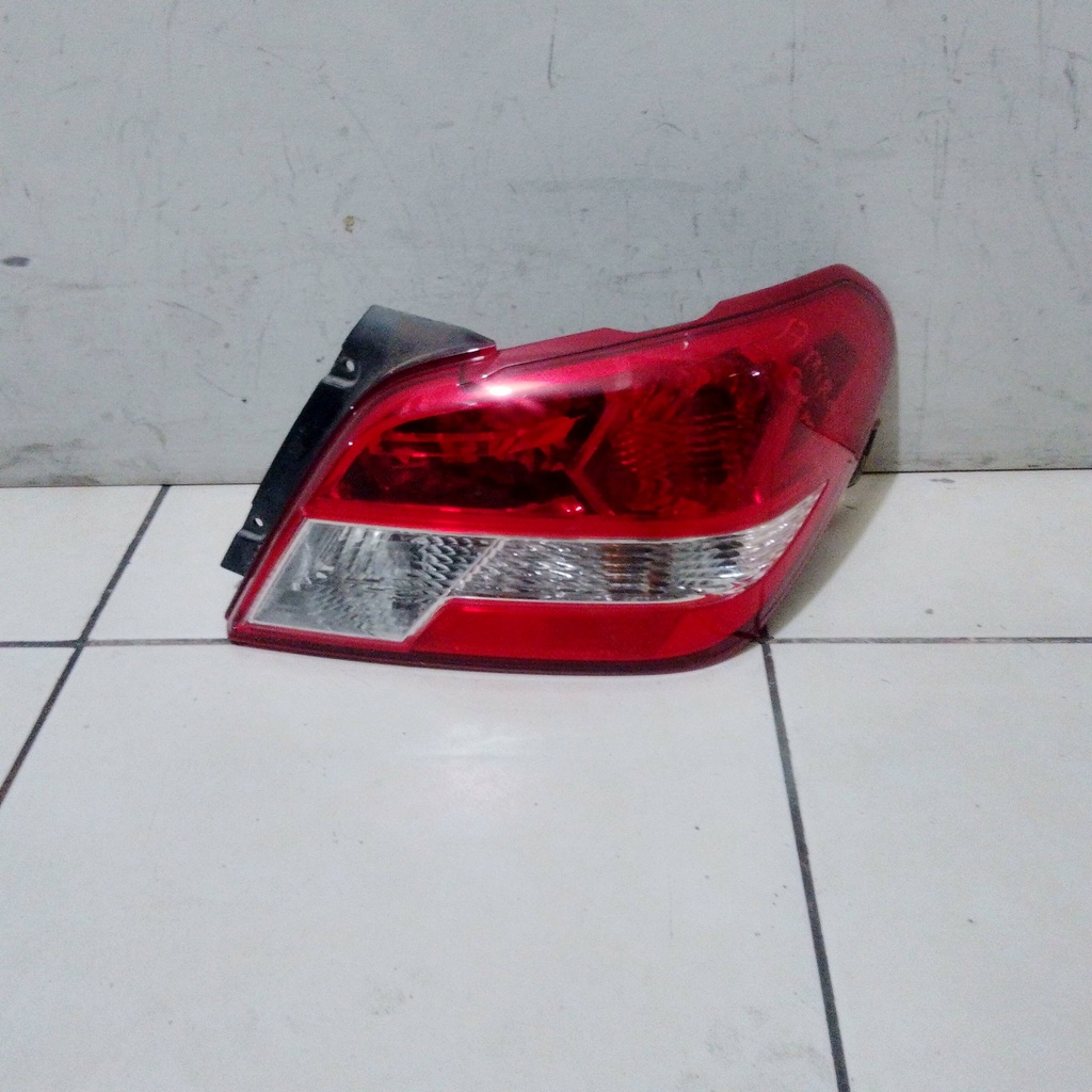 STOP RH MIRAGE 17