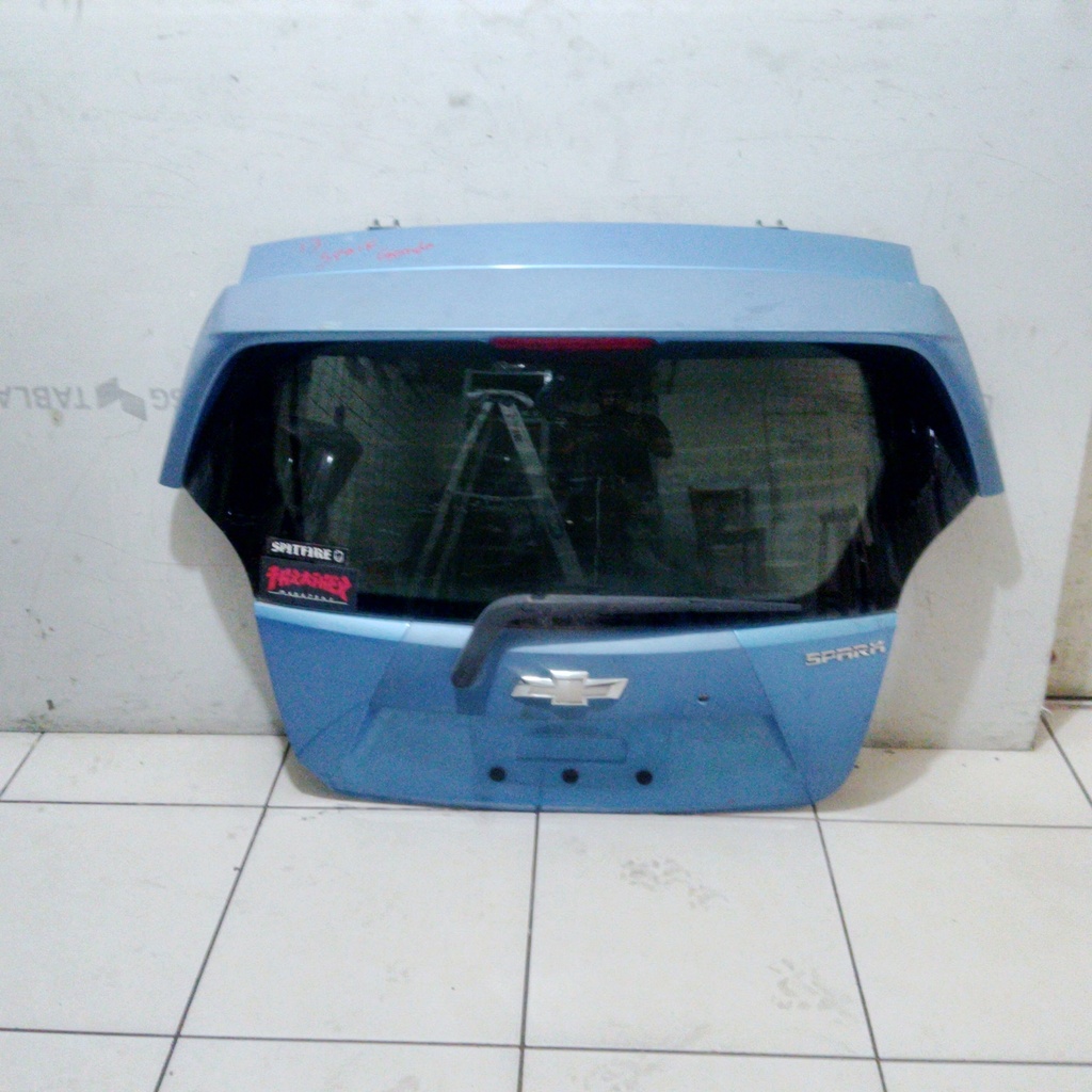 COMPUERTA SPARK 13