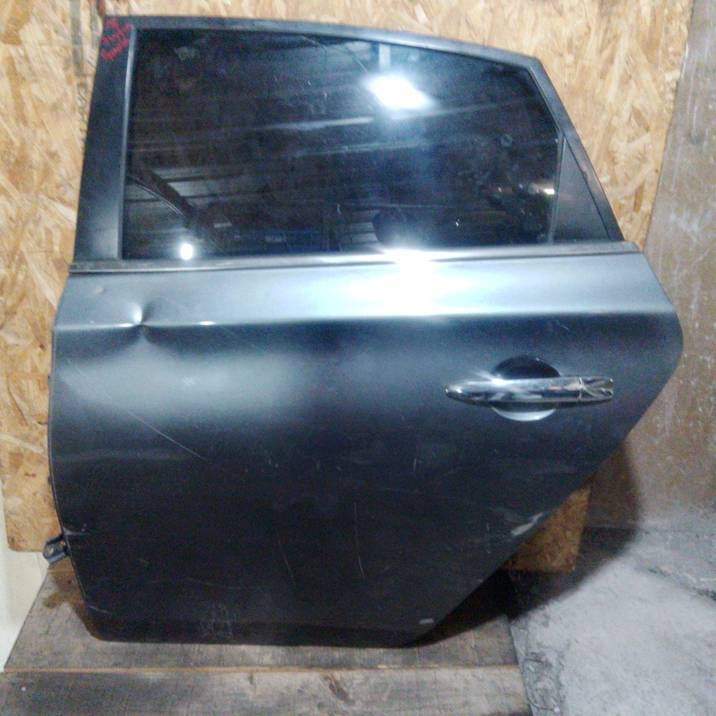 PUERTA TLH SENTRA 18