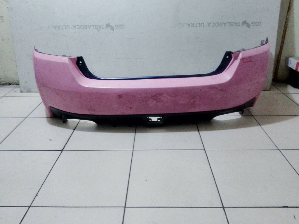 BUMPER TRASERO WRX 17