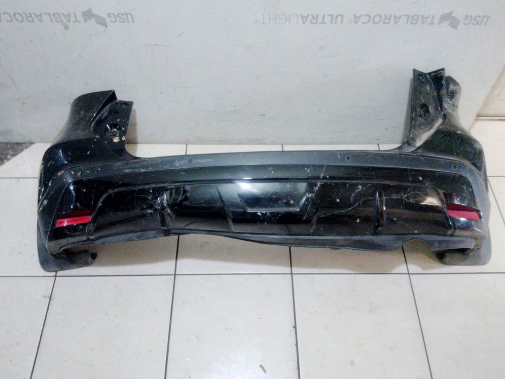 BUMPER TRASERO KICKS 24