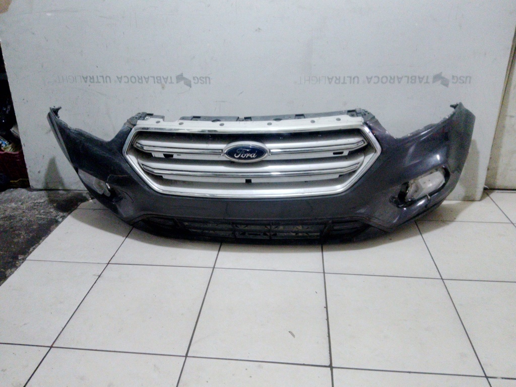 BUMPER DELANTERO ESCAPE 17