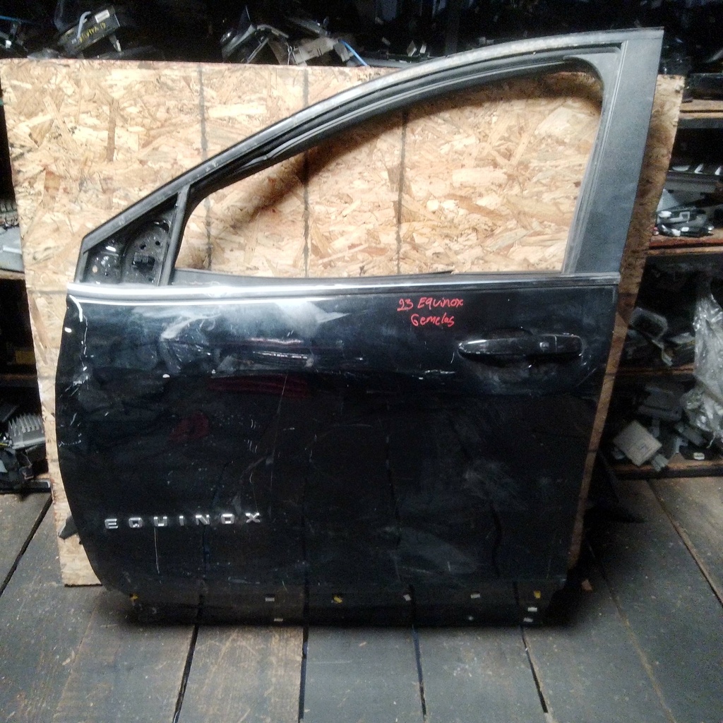 PUERTA DLH EQUINOX 23