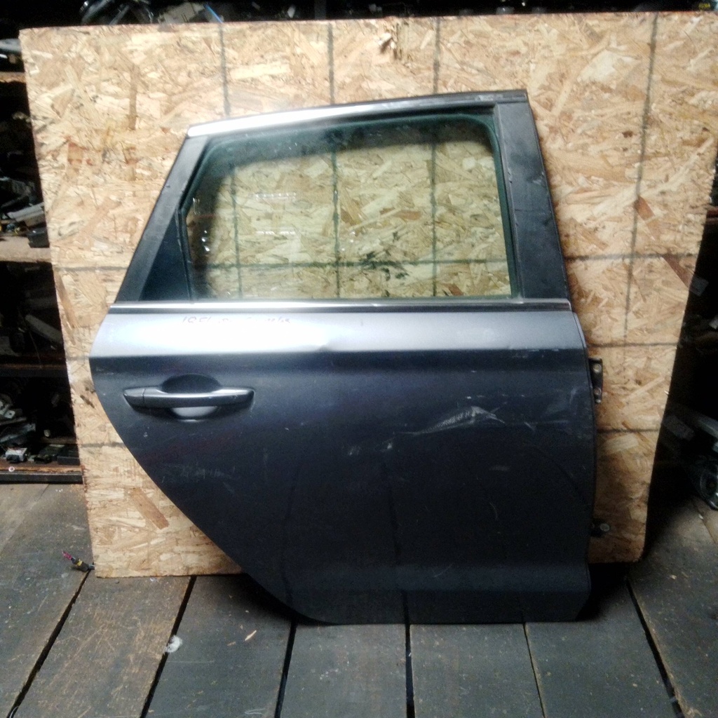 PUERTA TRH ELANTRA 18