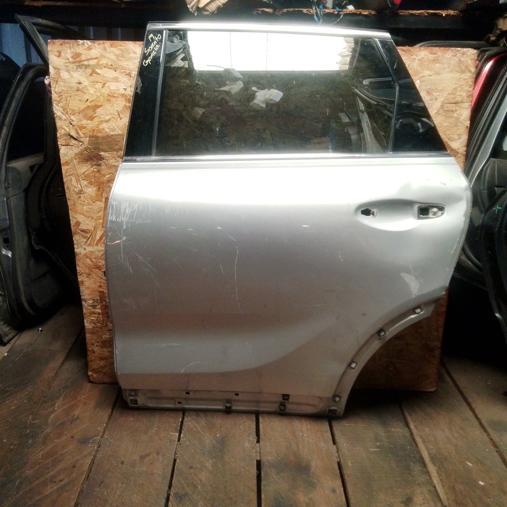 PUERTA TLH SORENTO 19