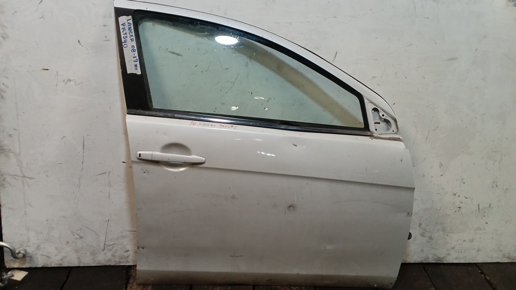PUERTA RH LANCER 08-17