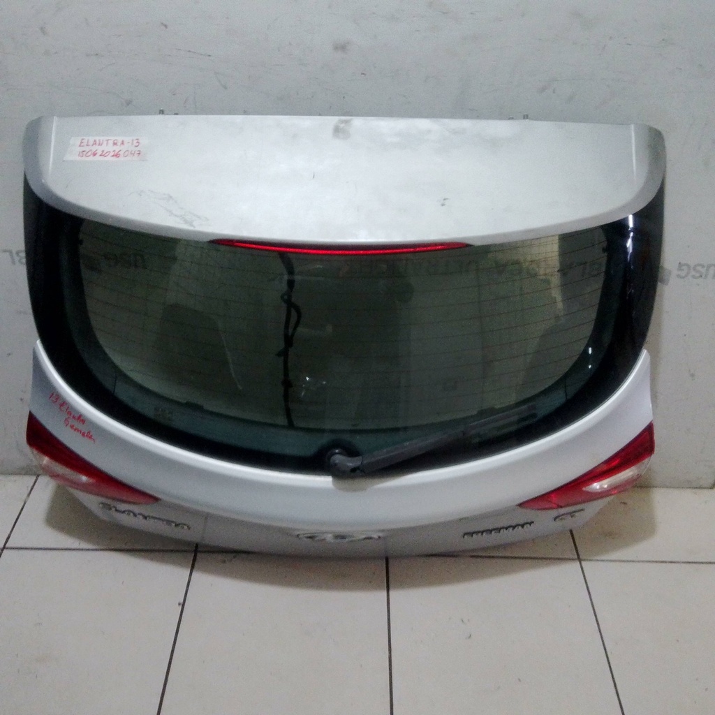 COMPUERTA ELANTRA 13
