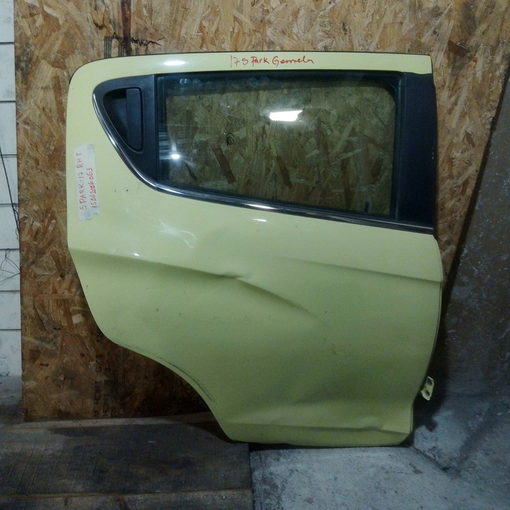 PUERTA SPARK 17 RHT