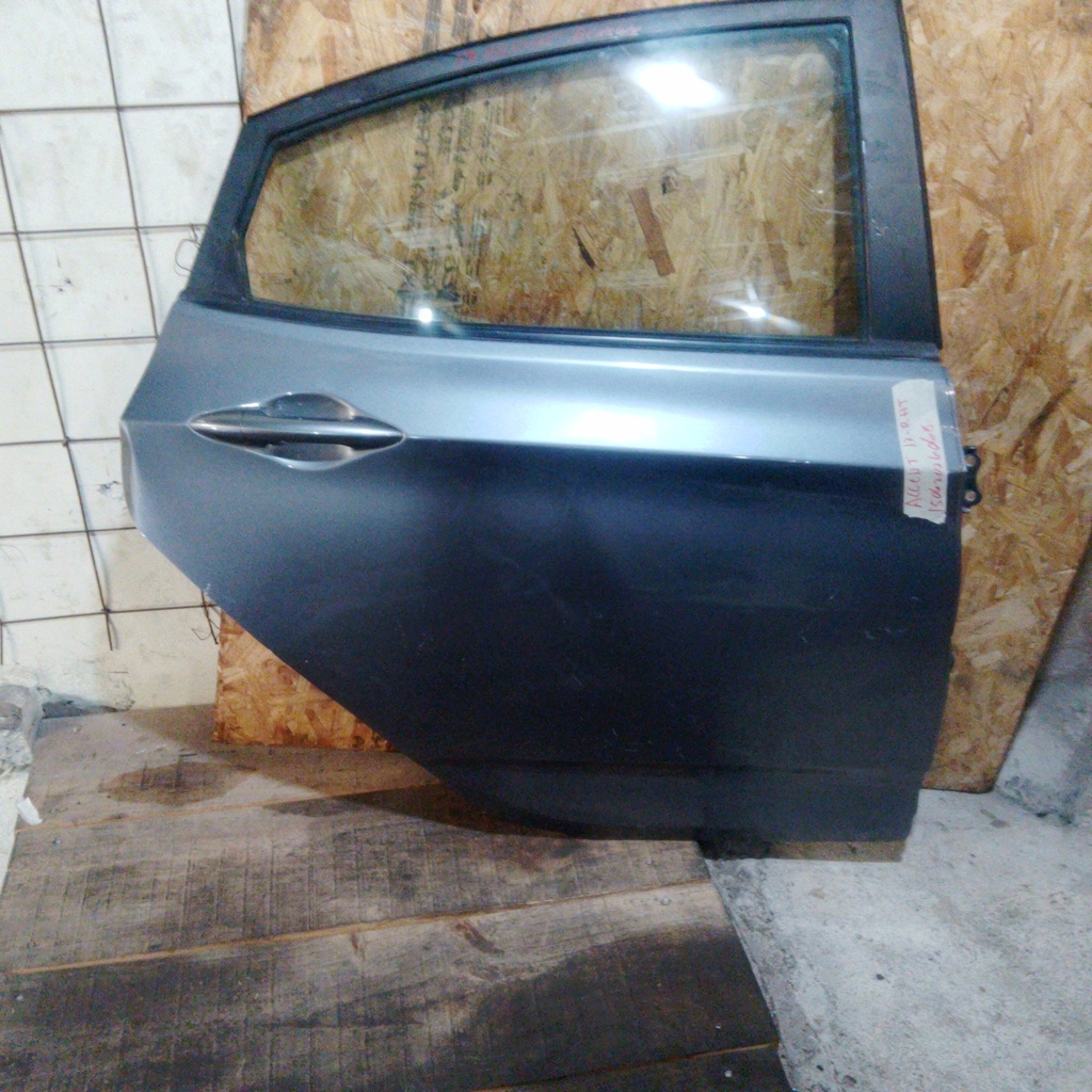 PUERTA ACCENT RHT 17
