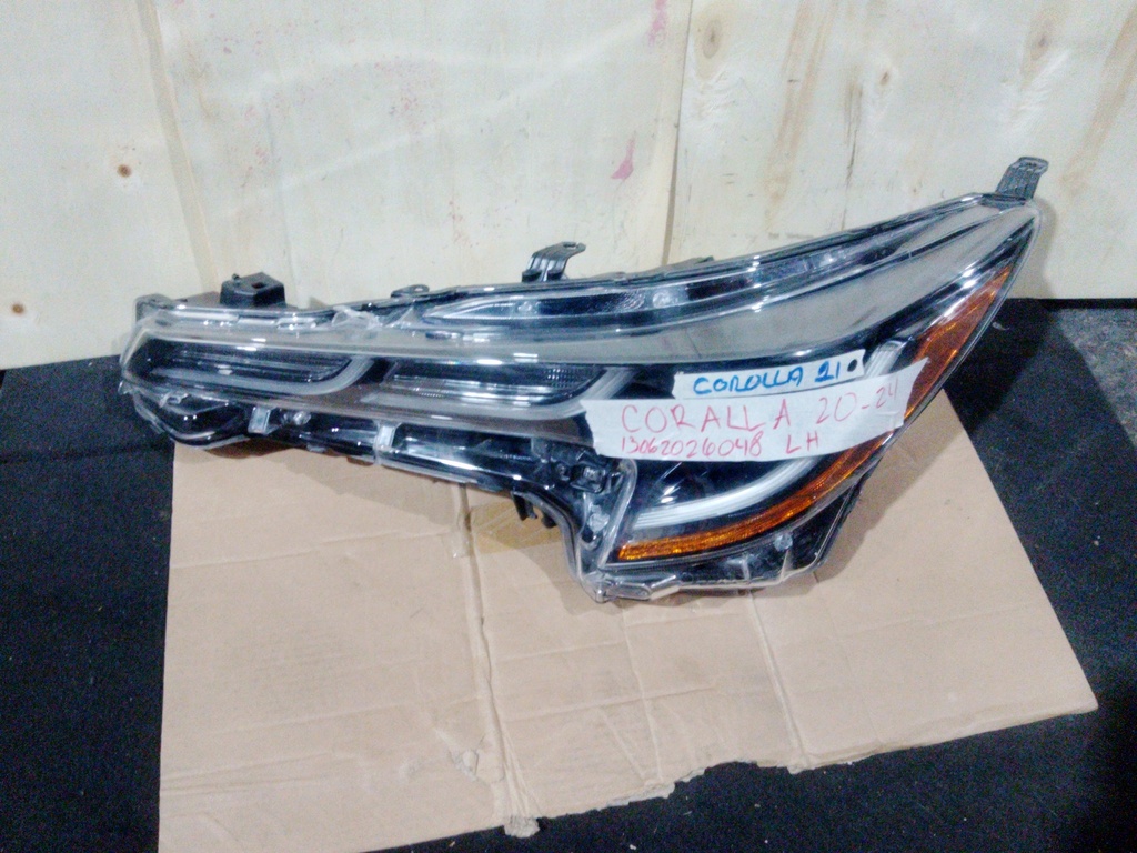 FARO COROLLA LH 20-24