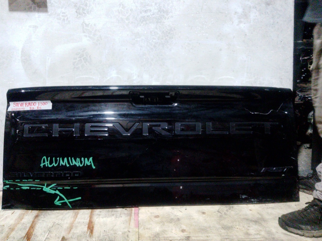 COMPUERTA SILVERADO 1,500 20-25
