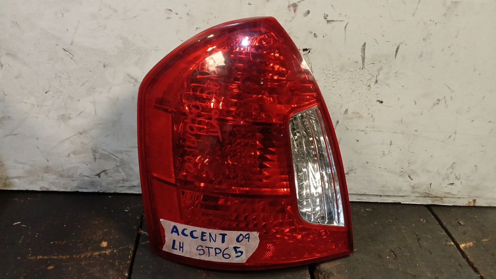 STOP LH ACCENT 09