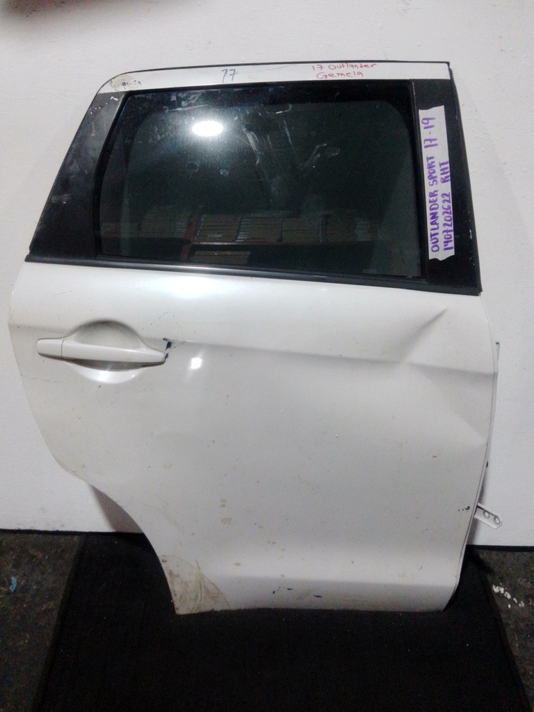 PUERTA RHT OUTLANDER SPORT 17-19