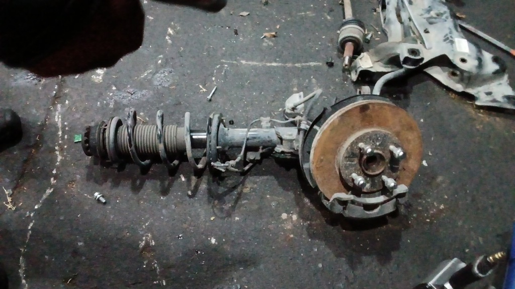 AMORTIGUADOR LH KIA RIO 12-17