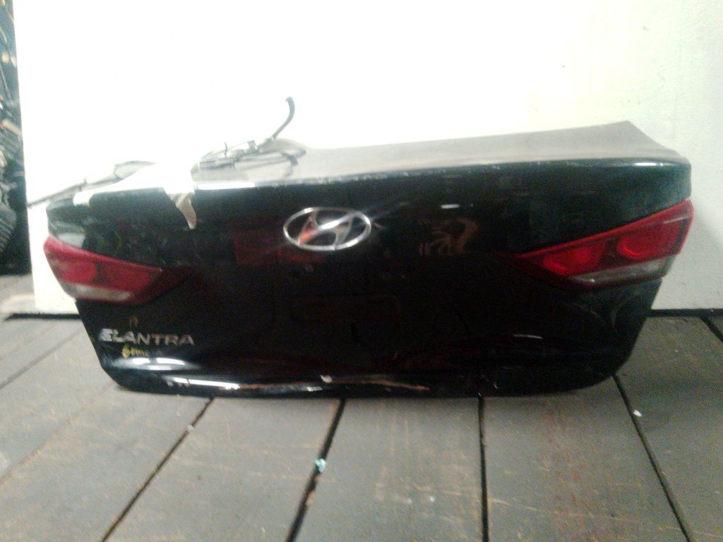 BAUL ELANTRA 17