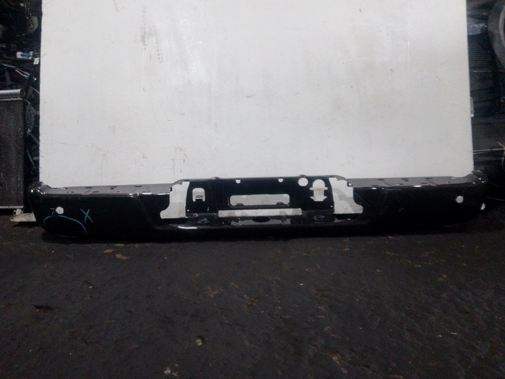 BOMPER TRASERO F-150 2025