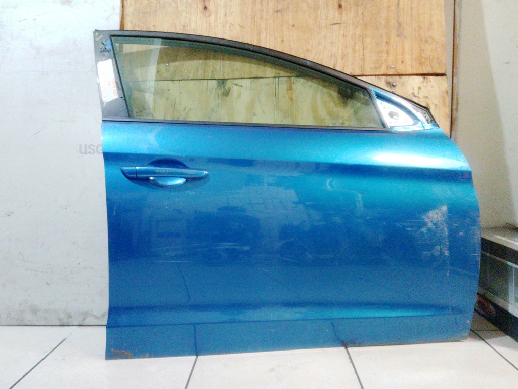 PUERTA DRH ELANTRA 17